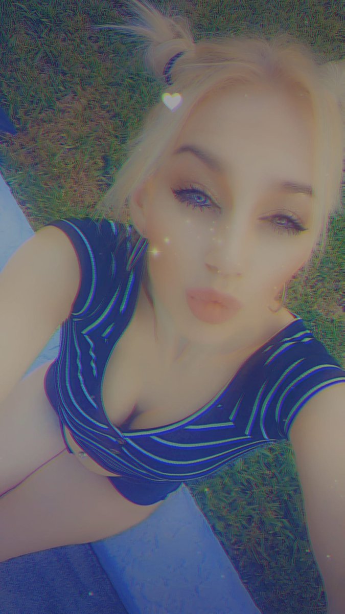 VeeAnnalyess's tweet photo. https://t.co/SUVEzF6786
