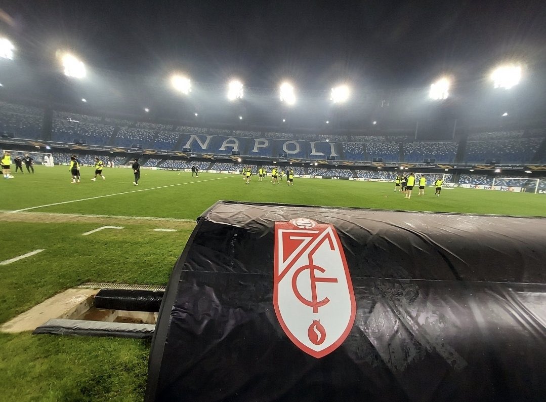 Habláis de resistencia del Madrid. Y es cierto. Pero mis ojos jamás verán un acto de estoicismo mayor al del Granada en Nápoles. Mil bajas, gol encajado en el primer minuto, cinco lesionados.. Aquello fue tremendo.