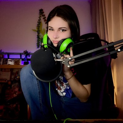 #NouvellePhotoDeProfil

Twitch ➡️ Sxonicc 

Préparez vous à un retour sur Twitch avec beaucoup d’idée et surtout beaucoup de jeux 🙌🏼