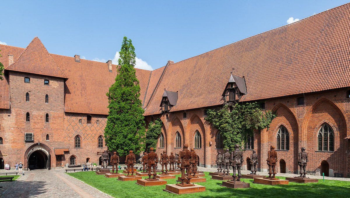 In 1959, a severe fire caused more damage to the already suffering castle. Since 1962 much of the castle has been reconstructed.

Malbork Castle still remains to this day as the largest brick complex in Europe.