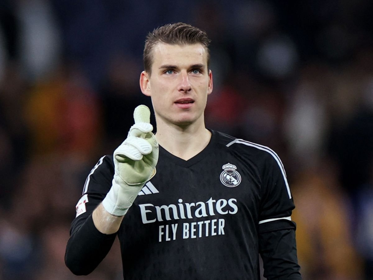 LUNIN > YHLQMDLG