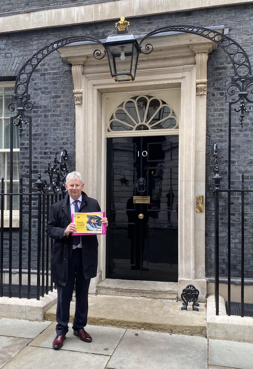 AAPresident's tweet photo. Yesterday took the @TheAA_UK Motoring Manifesto to Downing Street.  Covers more EV incentives, graduated licence, scrap smart motorways and ring fenced funds and permanent pothole repairs.  Plus fuel price transparency and cuts to insurance premium tax. https://t.co/Sn1FBHImkc