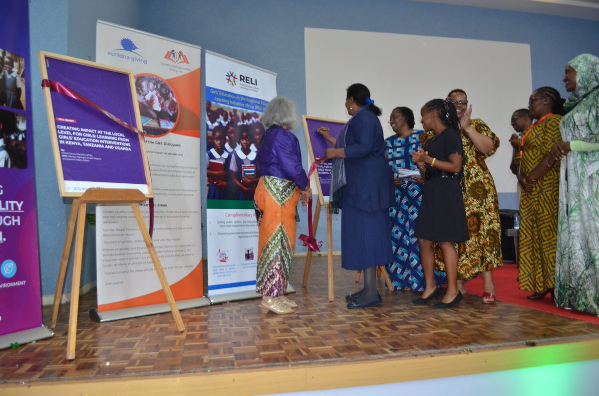 JaslikaOrg's tweet photo. 2/2  Hon @NjokiNdungu_LJ unveiled the #jaslika report  together with @echidnagiving and regional representatives from #ReliAfrica.  #GirlsEducation #Eastafrica #GirlsEducationinEA #jaslika https://t.co/ixvXNQtJkJ