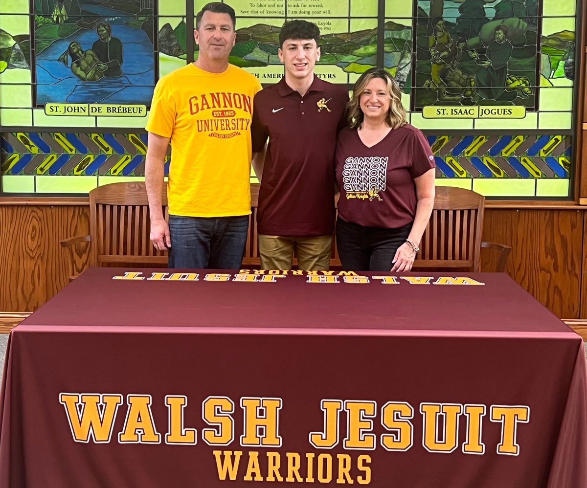 Congratulations @ricky_holmes6 on your signing day! We know you will do great things with @Gannon_MWR !