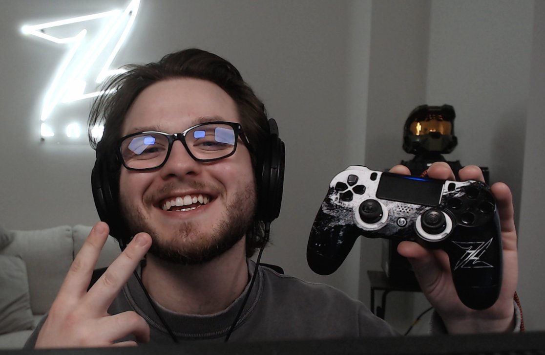 🔴LIVE TOP 250 RANKED w/ @prospectwz & @SinBKS_ Shooting NUKES with my custom @ScufGaming 🔥☢️ (code zlaner @ checkout) 🔴youtube.com/live/KWgueSZ5u… 🔵fb.gg/zlaner