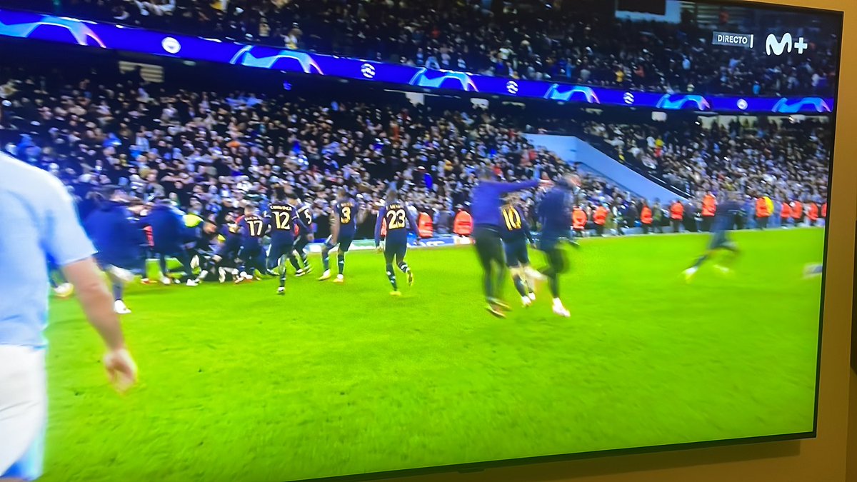 Increíble una vez más lo conseguido por el @realmadrid . Absolutamente asediado todo el partido por el @ManCityES es capaz de aguantar, defender, llegar a los penaltis y….. ¡GANAR! IMPRESIONANTE @AndreyLunin13 #ChampionsLeague HalaMadrid #ChampionLeague