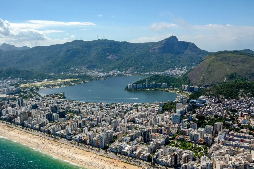 corretor_digi's tweet photo. Ipanema passa Leblon e exibe metro quadrado mais caro do Rio

Índice de Aluguel da plataforma QuintoAndar Imovelweb mostra alta de aluguel em seis grandes capitais do país https://t.co/H02cz7fTtU https://t.co/Fk6OI2NCWZ