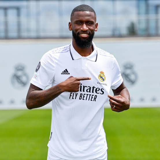 JeffRM_07's tweet photo. Rudiger Appreciation Post. 🔥🧱

Absolute Monster. 🤍 https://t.co/ut4mCRUAUC