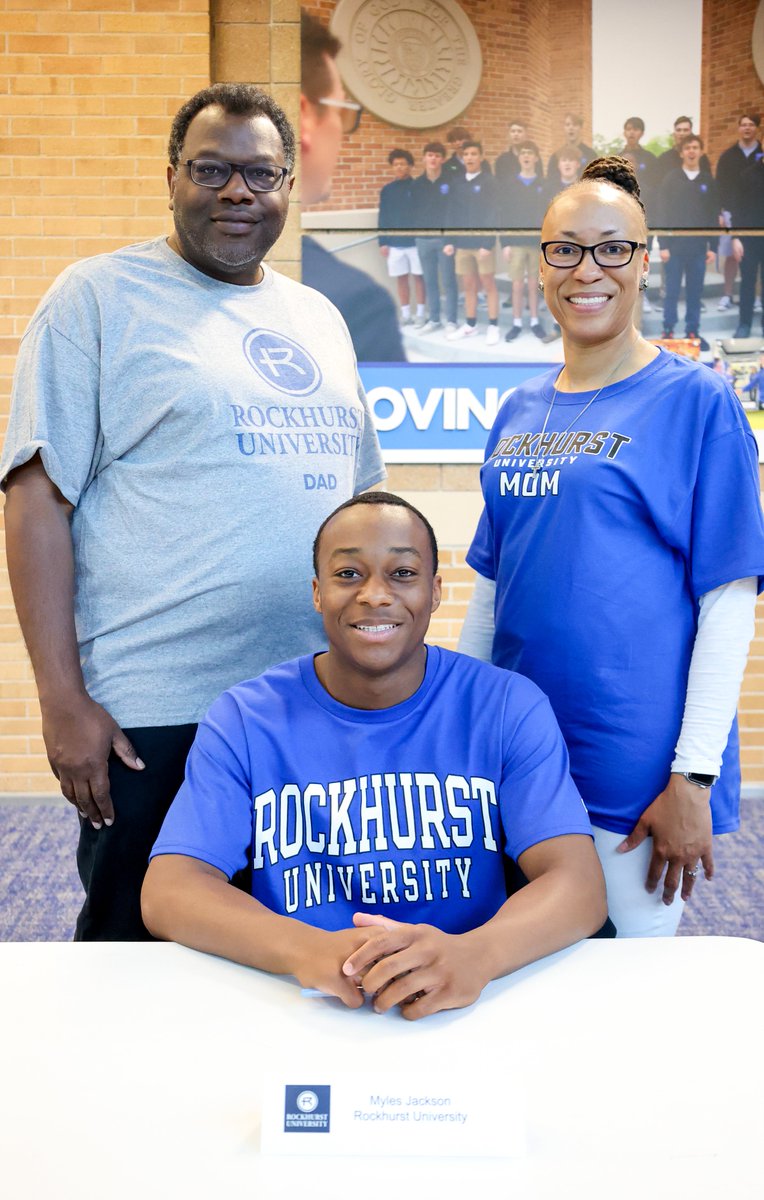 CreightonPrep's tweet photo. Congratulations to Myles Jackson '24, on his way to
@RockhurstU for Track &amp; Field! #SigningDay 

@SprintsCp 
@RUhawks 
@RockhurstU_XCTF https://t.co/mVcF8Yg3Mn