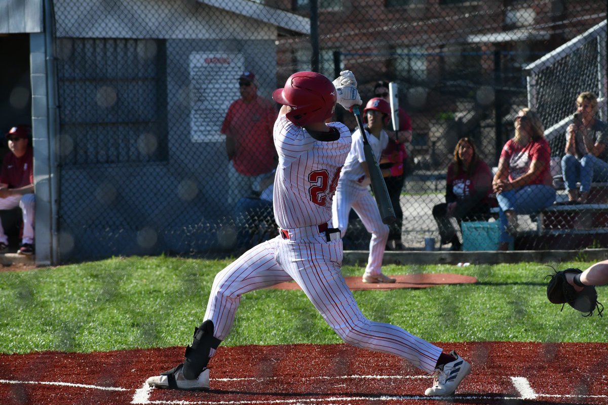 lukemorey99's tweet photo. Second game I’ve been at this year where a Cardinal has hit two homers. Braxton Clark hits his second home run of the night, Cards lead North Daviess 2-1 https://t.co/CTLMvu6LuB