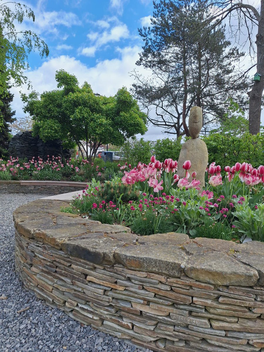 How beautiful does the First Touch Garden at @StGeorgesTrust look in the spring?! It’s a lovely place to sit and contemplate and to take in the flowers