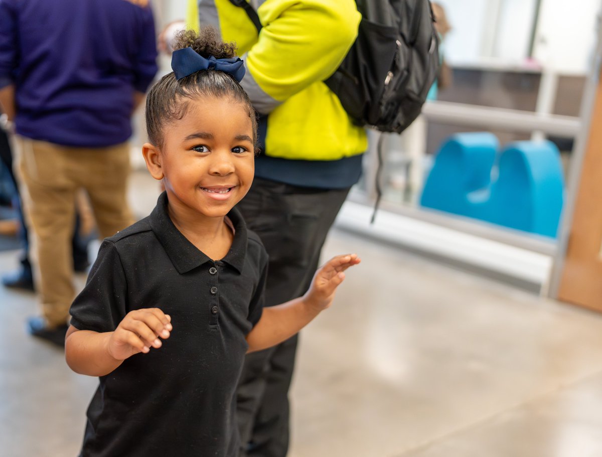 JCPS (@jcpsky) on Twitter photo ⚡️ FLASH DADS | The #JCPSFlashDads surprised students at <a href="/PumasProwl/">Perry Elementary</a> this morning! Everyone was excited to see those smiling faces! #WeAreJCPS <a href="/JCPSDEP1/">JCPS Diversity, Equity, and Poverty Department</a> ⚡️ FLASH DADS | The #JCPSFlashDads surprised students at <a href="/PumasProwl/">Perry Elementary</a> this morning! Everyone was excited to see those smiling faces! #WeAreJCPS <a href="/JCPSDEP1/">JCPS Diversity, Equity, and Poverty Department</a>