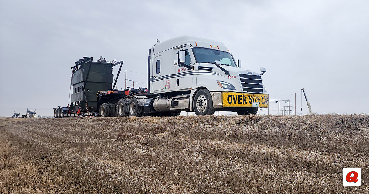 CAN ➡️ USA
83’L x 15'5H x 9'1W
121,000lbs on 7 axle

📸 Donnie H.

#QLife #JustCallQLine #Trucking #Transportation #Logistics #QLineTrucking #MovingTheWorld #ThankaTrucker #DriveQLine #CrossBorder #CrossBorderFreight #CrossBorderFreightSpecialists #OverDimensional #OversizeLoad