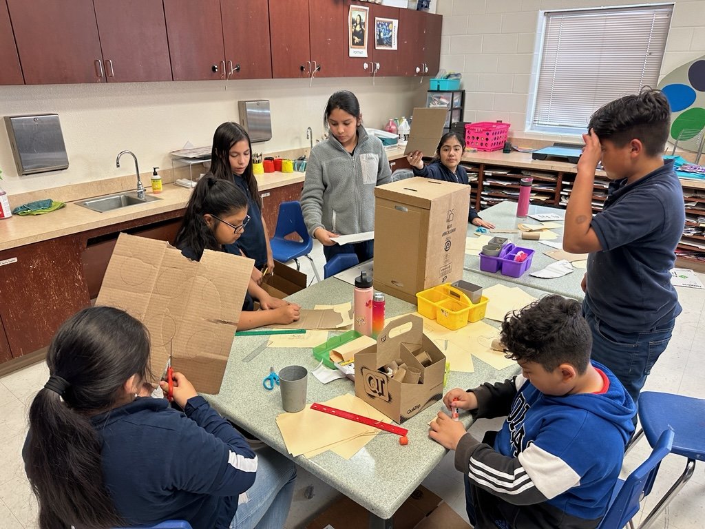 Our scholars in the Art Club are working hard on the set design for their 5th grade musical! As they plan their designs, they are practicing their math skills measuring the stage and materials. @FortWorthISD @UAlvarez @JRSquared1126