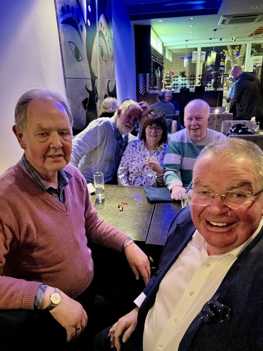 davidluxton99's tweet photo. Positive meeting of @CivilCspa Executive Council today with busy agenda on #CivilServicePensions and related issues; and nice dinner with good friends before tomorrowโs training session on governance issues https://t.co/J2vVmRC0bH