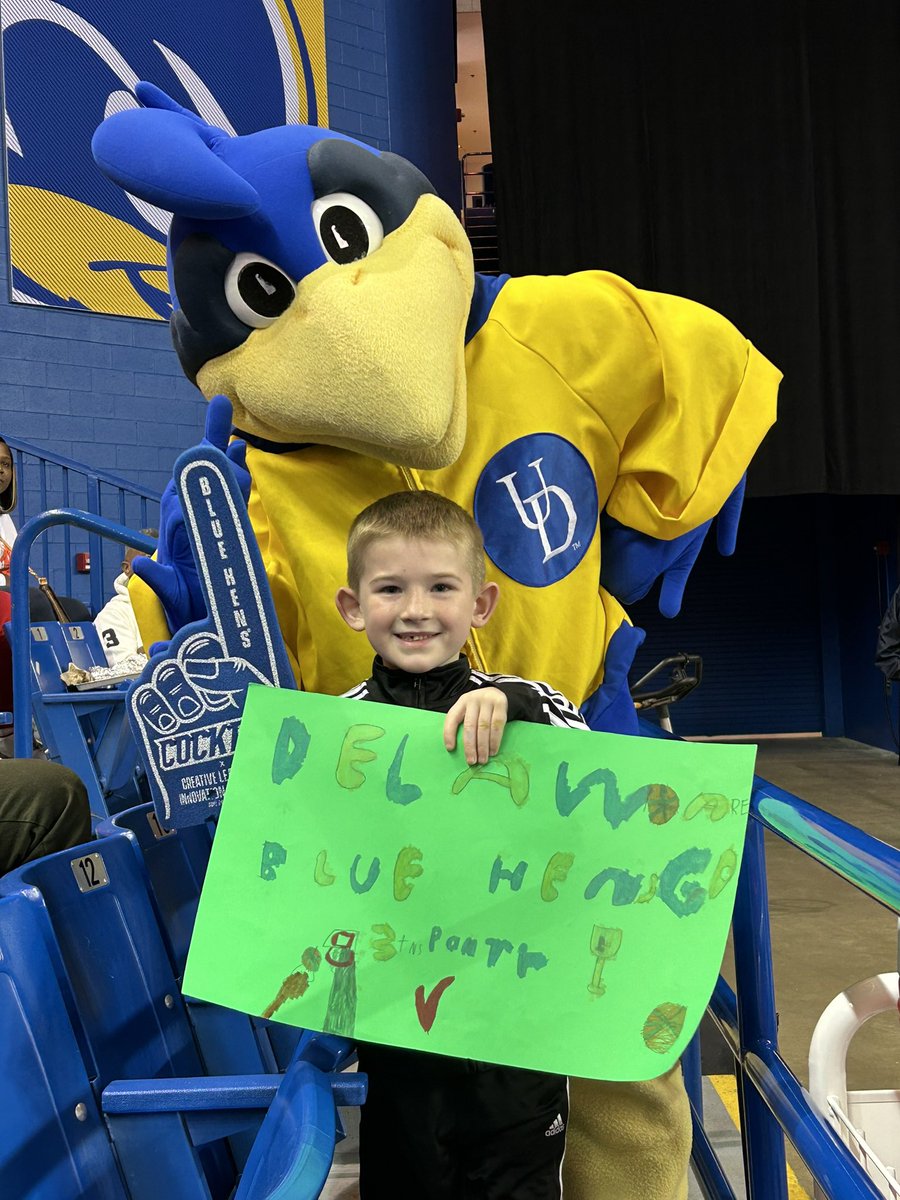Happy 7th Birthday to my favorite guy and @DelawareWBB and @Delaware_SB super fan, Lincoln. 🎉🎂