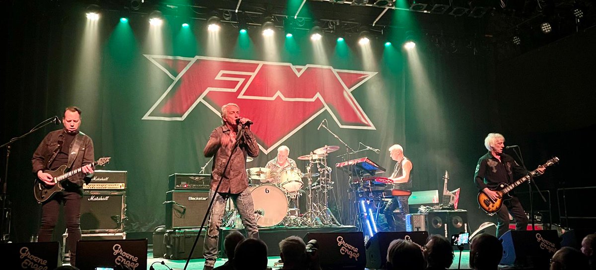 Great to be back in the Netherlands. Fab venue @Groene_EngelOss, great crowd, we loved it. 

Next stop #Germany🇩🇪 
Cheers! 

#FMlive #oldhabitsdiehard #40thAnniversaryTour #oss #netherlands🇳🇱 #groeneengel #classicrock #livemusic #rockfm