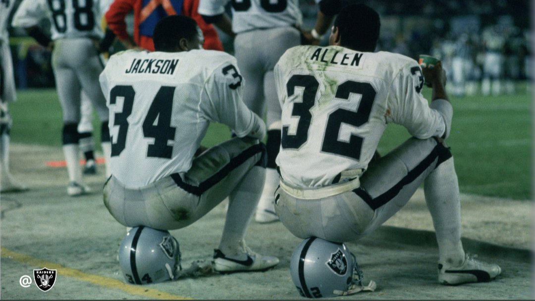 It's a Raider thing, you wouldn't understand. 🏴‍☠️
#RaiderNation #WaybackWednesday