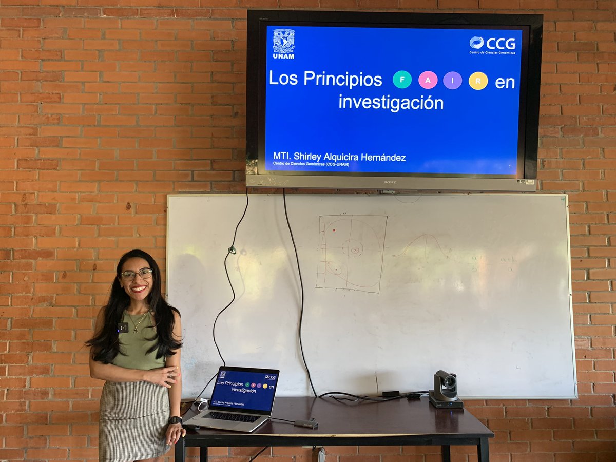 ierunam's tweet photo. ¡Estamos por iniciar nuestro #DataBrew&Coffee ☕️ con la Mtra. @shirley_ah del @ccg_unam!
Platicaremos sobre “Los principios #FAIR en investigación 🔎👆🏻⚙️♻️”
📡 Sigue la transmisión en vivo por: https://t.co/w0q2GlAhTf https://t.co/nu05J7wWWR