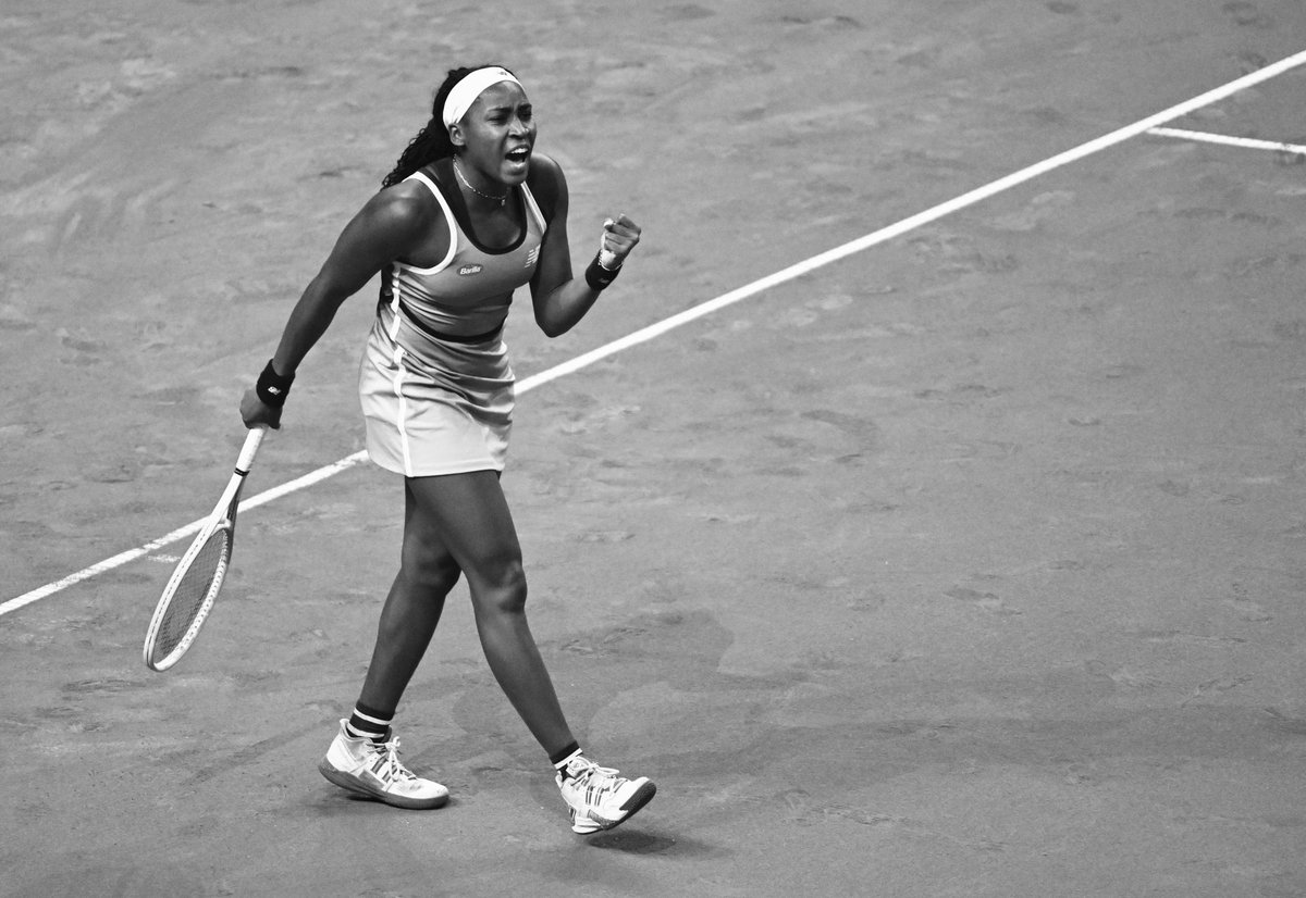 BlackSpinGlobal's tweet photo. #PorscheTennis | @CocoGauff is through to the quarter-finals in Stuttgart after a gripping 6-3, 4-6, 7-5 victory over compatriot Sachia Vickery.

Next up for the American No 3 seed, who received a first-round bye, fifth seed Qinwen Zheng or Marta Kostyuk.

📸 | AP; Getty https://t.co/hqIXhCp32E