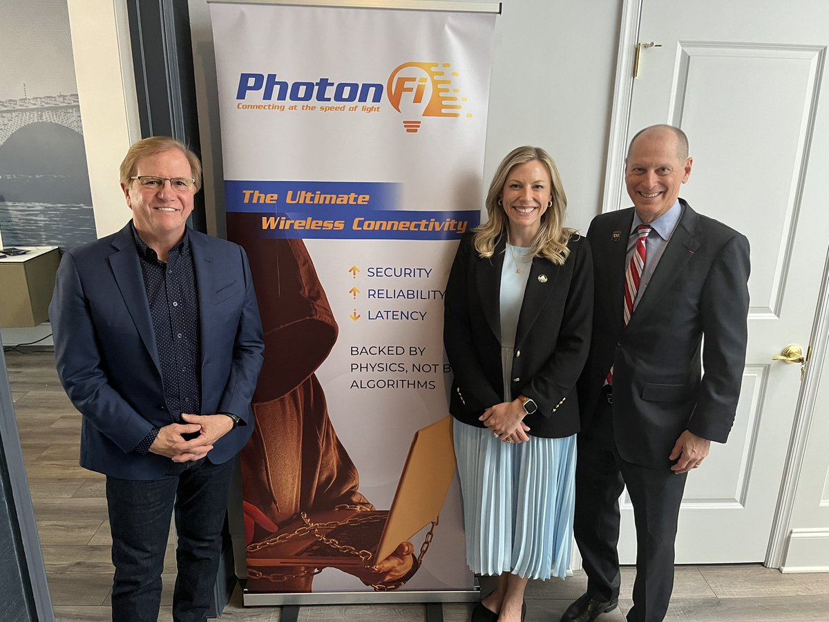 kmfabrizio's tweet image. Thrilled to be with @PhotonFi at Innovation House for CES on the Hill as they show off the first-in-Washington, D.C. deployment of LiFi, the next generation of Wi-Fi. Incredible applications in wireless security and stability. #CTATechWeek