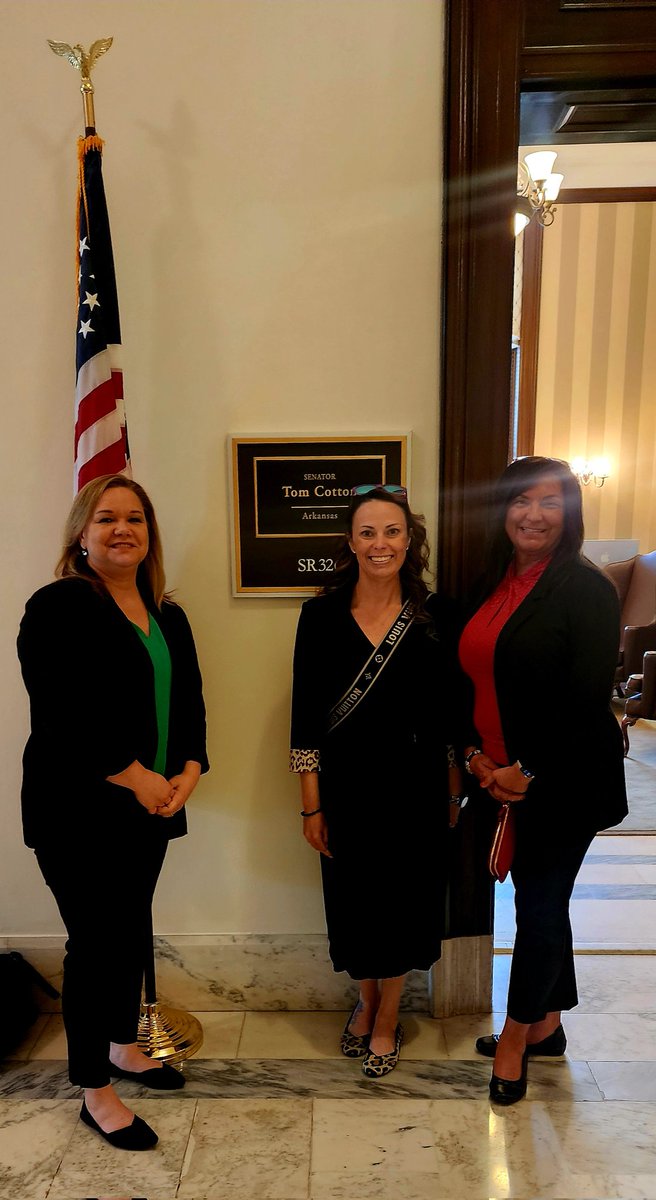 Thank you @SenTomCotton for your support of Emergency nurses in Arkansas! #ARinDC #enaindc #doth24 #advocacy #nosilence #workplaceviolence #arkansasena