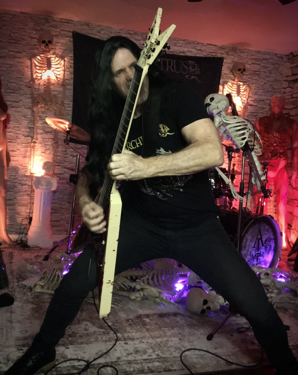 Archiatrus's tweet photo. 💀ARCHIATRUS 💀-DE USU PARTIUM🫀 My custom Scalpel Guitar 💀 #archiatrus #chirurgeon #physician #metal #doctorofmedicine #historyofsurgery #historyofmedicine #heart #heartsurgery #heartsurgeryguitar #Cardiothoracicsurgery #scalpel #scalpelguitar #surgeon #anatomy 🫀#anatomie https://t.co/6tUadr8Dc8