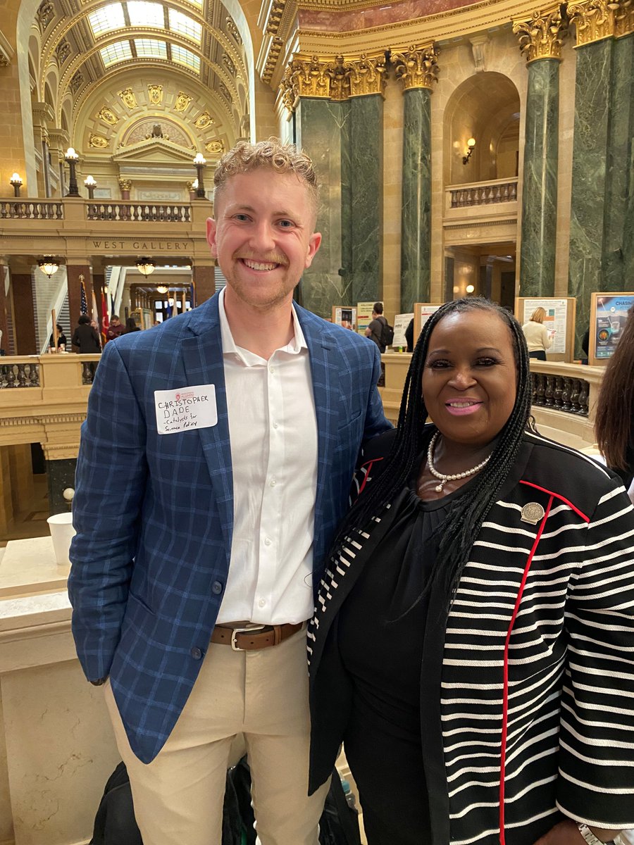 RepStubbs's tweet photo. Thank you to Christopher Dade from Catalysts for Science Policy for introducing me to their service preparing specialized scientific memos for legislators. 

UW-Madison researchers have supported over 230k jobs across Wisconsin; we must continue to support and empower students. https://t.co/SeBlOSjpUz