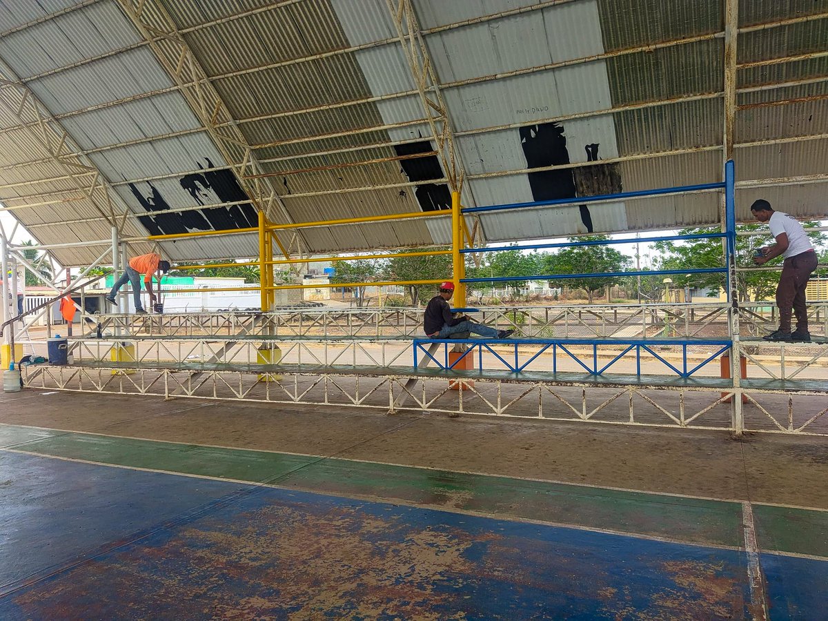 GMBNBT_Falcon's tweet photo. Así va avanzando el trabajo del equipo de la GMBNBT en el complejo deportivo Hugo Rafael Chávez Frías. ¡Al trabajo le gana nadie!👷💪
-
@nicolasmaduro
@delcyrodriguezv
@raulalfonzoparedes
@vclarkb
@gmbnbt
@mppobrasve
@mppopnacional
-
#Somostricolor7Tnets #juntossomostricolor https://t.co/jDVpBpQZP0