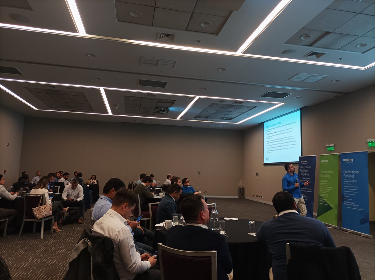 Mañana de aprendizajes y buenas conversaciones en el ecosistema de los Centros de Datos en Chile, gentileza de <a href="/UptimeInstitute/">Uptime Institute</a> 
Muchas gracias por la invitación Mozart Mello, Jorge Venegas Droguett y Luis Andrade
#DataCenterWorld