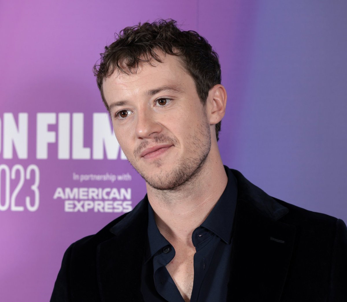 Joseph Quinn isn't worried about superhero fatigue as he enters the Marvel Cinematic Universe in #TheFantasticFour.

"We want to get this right. There are aspects of it that are very different to other Marvel films. That felt very compelling to me...Superhero movies are movies