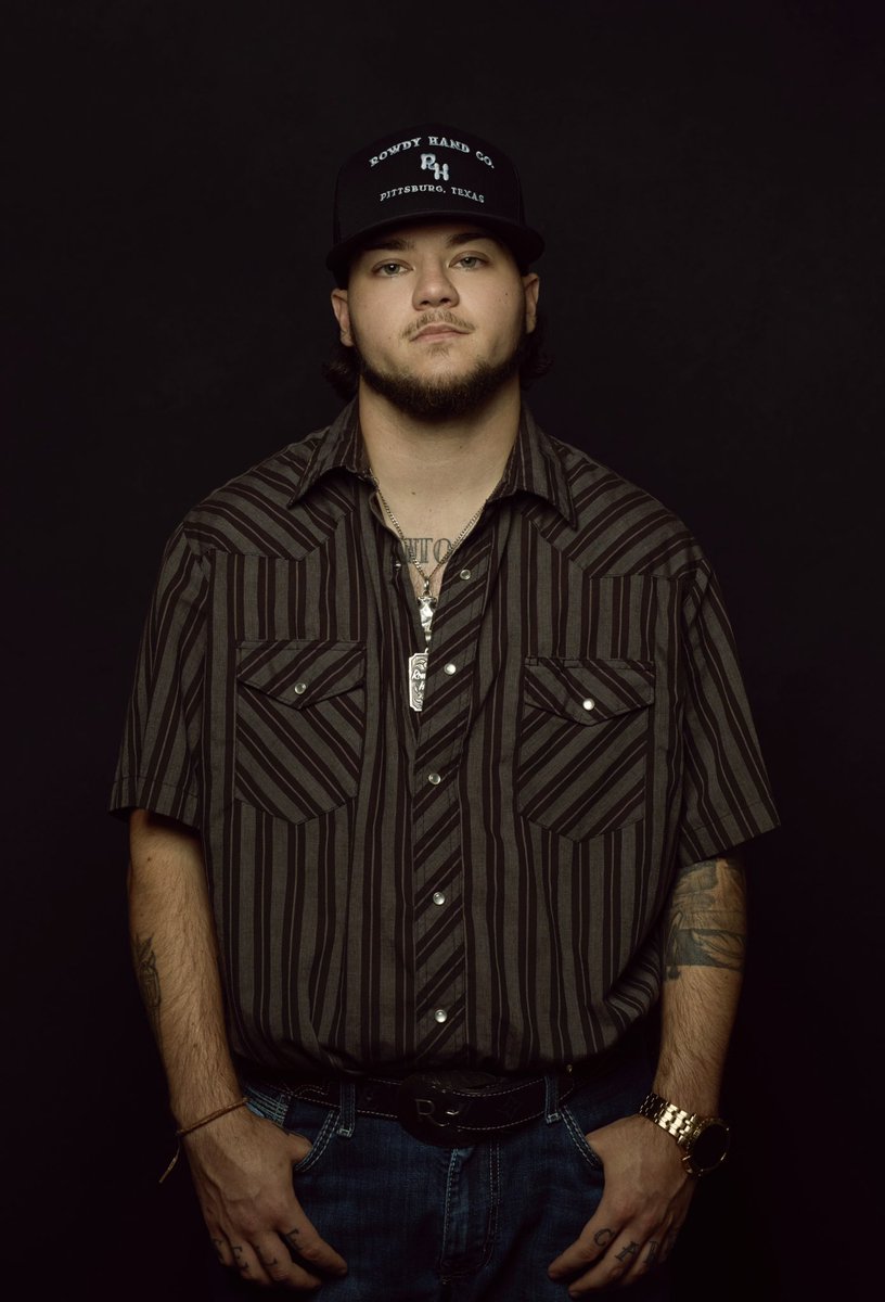 thatTXkid's tweet photo. Starting a western apparel business has been a dream of mine since I was younger, and dreams became reality when the first drop came out in 2019.

People doubted me from the very beginning, but honestly it just made me want to work harder.

Today Rowdy Hand officially has had over 16,000+ orders just on Shopify alone.

Just a kid from Pittsburg, Texas a town most haven’t even heard of.

Chase your dreams, it’s you VS you.