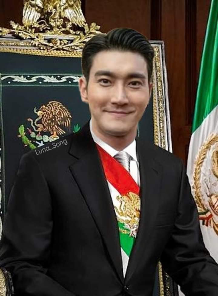 AMAAAAAAA PRENDA LA TELE QUE YA ESTA NUESTRO FUTURO PRESIDENTE EN EL @MiCanal5 
#EllaEraBonita #El5 #MiCanal5 #SIWON #SiwonEnEl5 #SUPERJUNIOR #ELF @siwonchoi @SJofficial