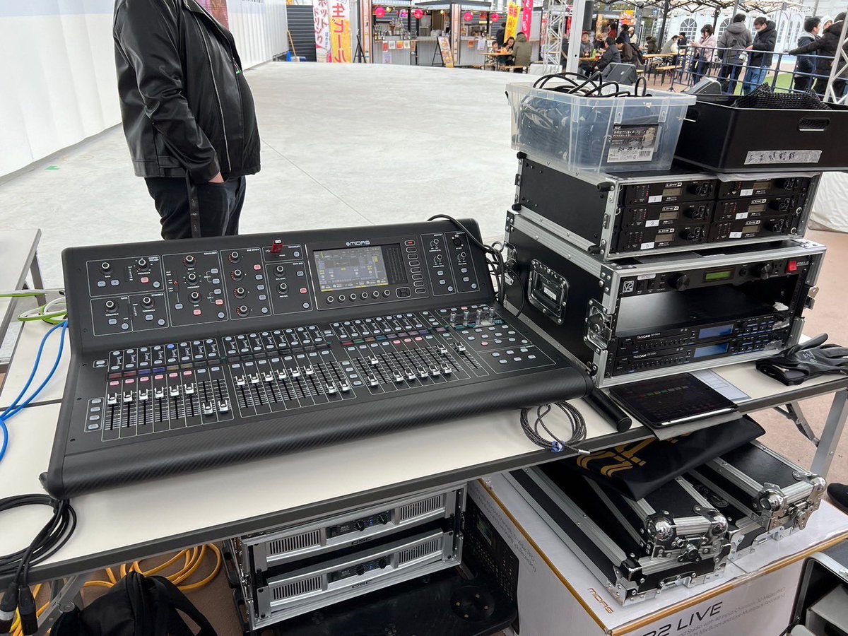 amitech_pa's tweet photo. バンド、アイドル、アーティストさんでPA探してる方いらっしゃいませんか？
また、ショッピングモールや地域イベント等での音響を探されているイベンターさんはいませんか？
amitechは音に関わる仕事を幅広くサポートさせていただいています。
お気軽にご相談ください！DMでも可能です！ https://t.co/f4PEhTcYo6
