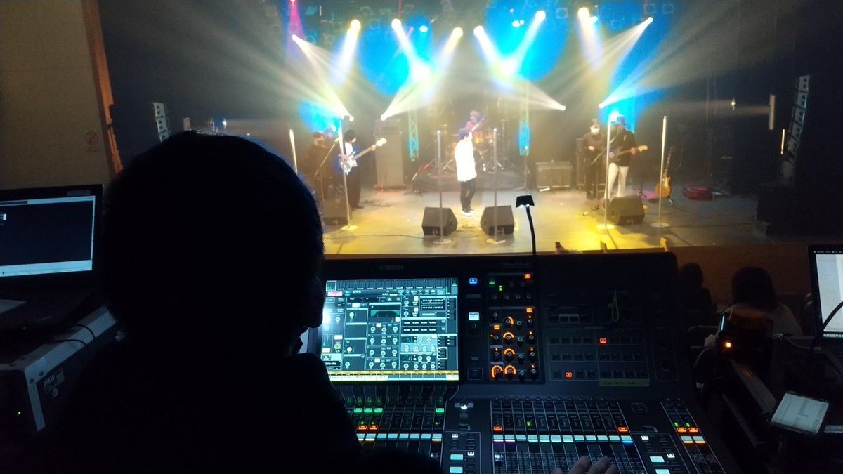 amitech_pa's tweet photo. バンド、アイドル、アーティストさんでPA探してる方いらっしゃいませんか？
また、ショッピングモールや地域イベント等での音響を探されているイベンターさんはいませんか？
amitechは音に関わる仕事を幅広くサポートさせていただいています。
お気軽にご相談ください！DMでも可能です！ https://t.co/f4PEhTcYo6