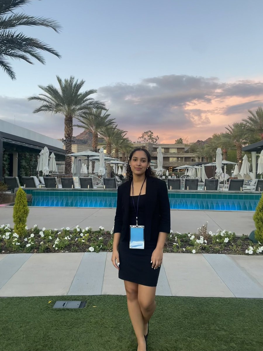 liamarie_s's tweet photo. Looking back to @FreeFactsOrg Ambassador Weekend at the Arizona Biltmore! As a new ambassador, it was inspiring to hear from accomplished speakers and meet likeminded students. https://t.co/sAx9eQbcJz