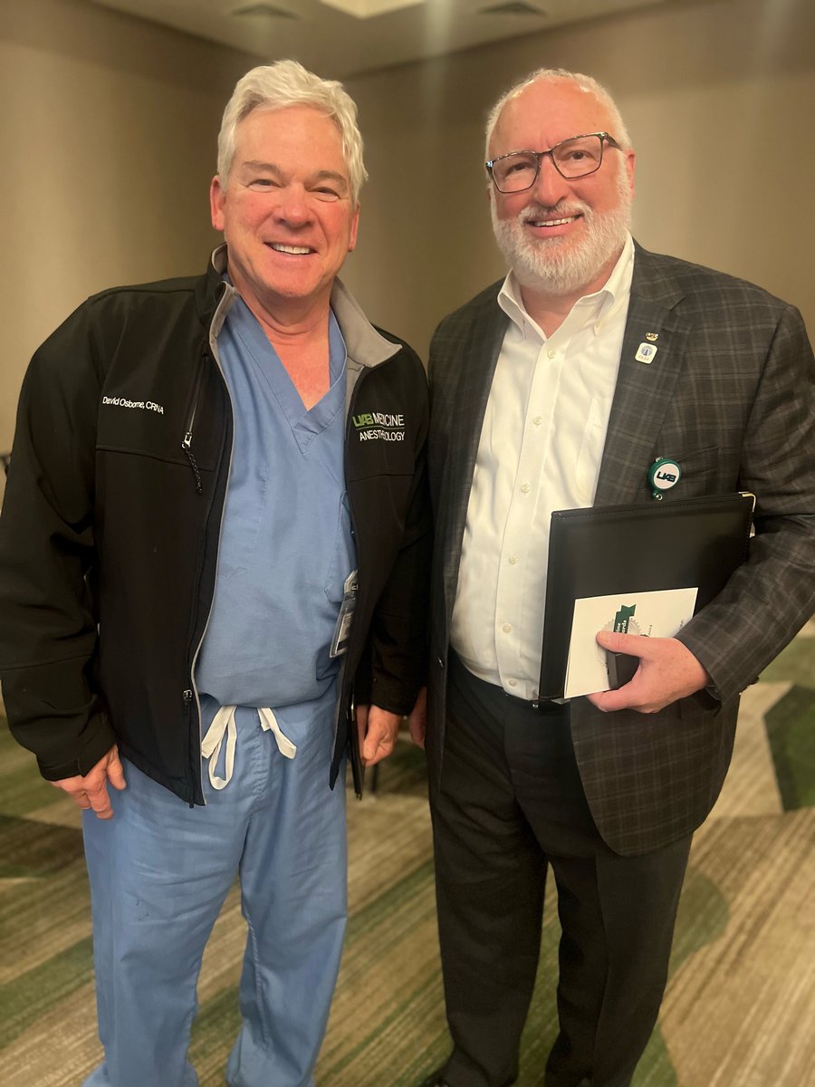 David Osborne, CRNA, and Mark Phillips, M.D., FASA, were recognized for their incredible career commitments at the @UABNews Service Awards on April 3. We applaud their respective 25 and 30 years spent with us at UAB! 🎉