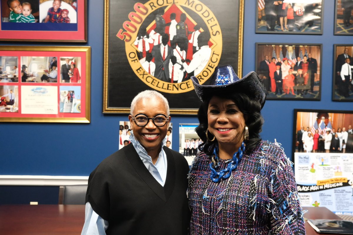 Rep. Frederica Wilson (@repwilson) on Twitter photo I was so happy to meet my Alma mater President from <a href="/Fisk1866/">Fisk University</a>, Dr. Agenia Walker Clark.
I’m proud to support our HBCUs and I’m a proud graduate of Fisk! I was so happy to meet my Alma mater President from <a href="/Fisk1866/">Fisk University</a>, Dr. Agenia Walker Clark.
I’m proud to support our HBCUs and I’m a proud graduate of Fisk!
