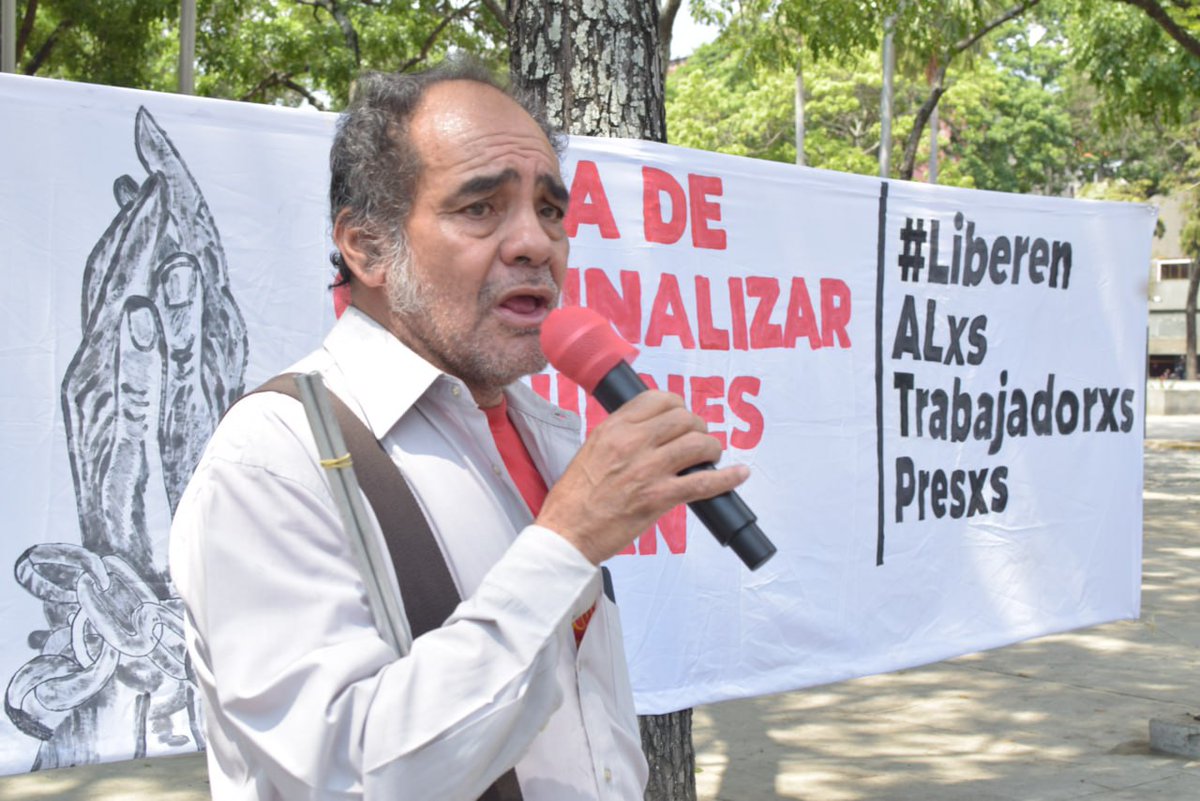 #17Abr El Partido Comunista de Venezuela se unió este miércoles al plantón ante el Ministerio Público para exigir la liberación de las y los trabajadores injustamente encarcelados por denunciar corrupción en sus centros de trabajo. 

¡Basta de criminalizar a quienes luchan!