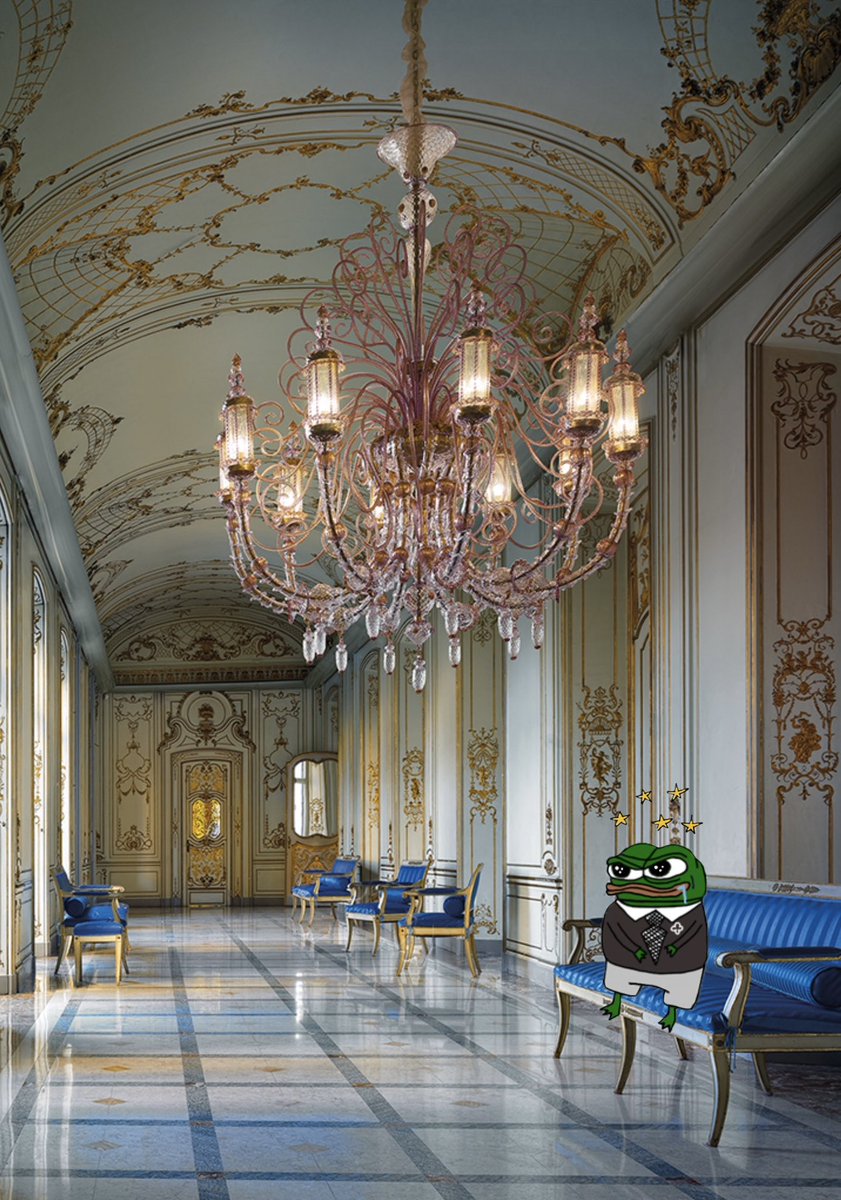 SylcomLight's tweet image. The last month we sold this imperial Bucintoro for the equivalent of 632 SOL

C: