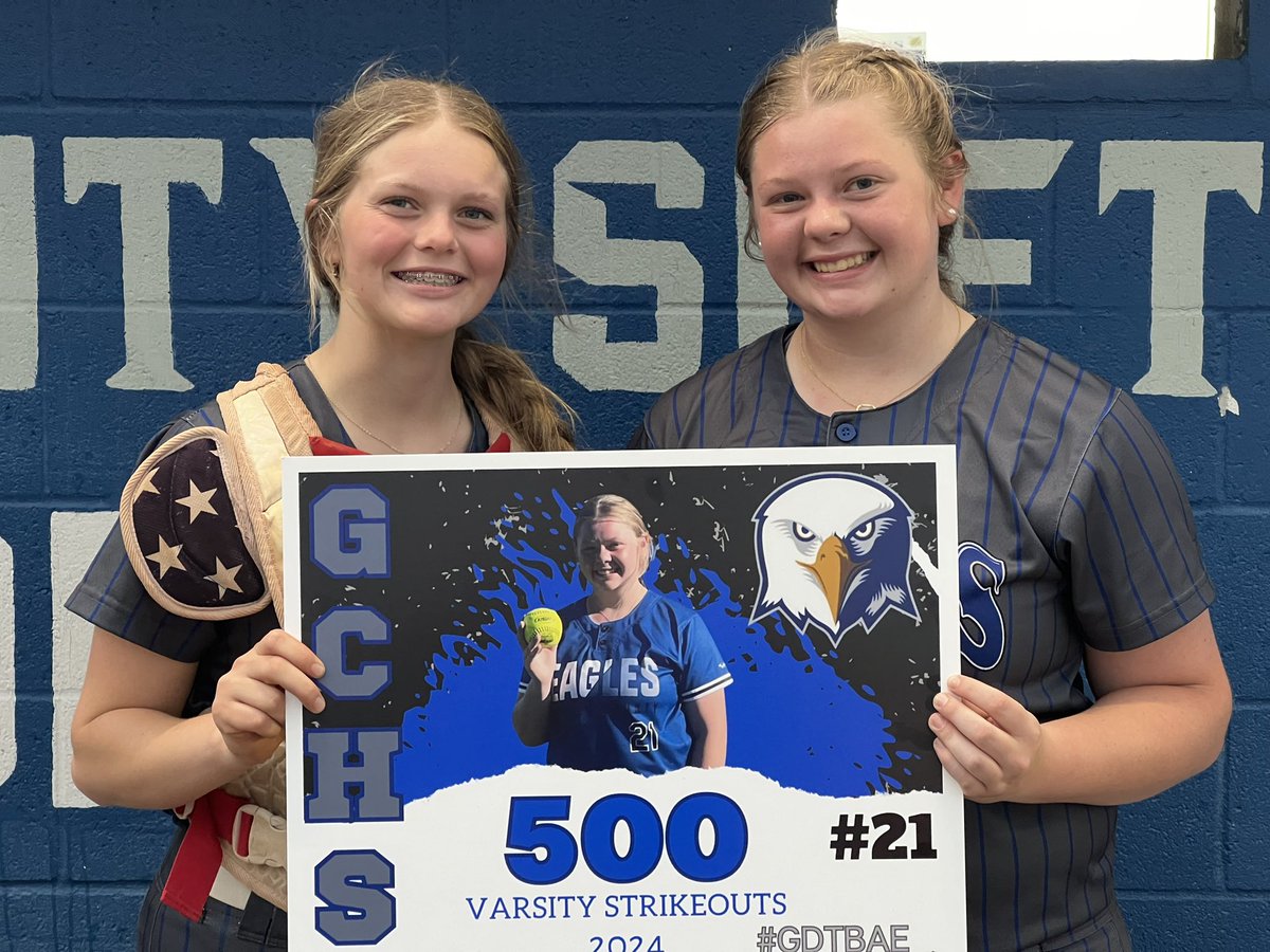 AnnaR2024's tweet photo. I got my 500th varsity strikeout last night and we got the win! I could not do it without an amazing catcher and team behind me! @KY_BombersL @Coach_ToddH @FHUsoftball_ #GDTBAE https://t.co/KHMrtXjHQq