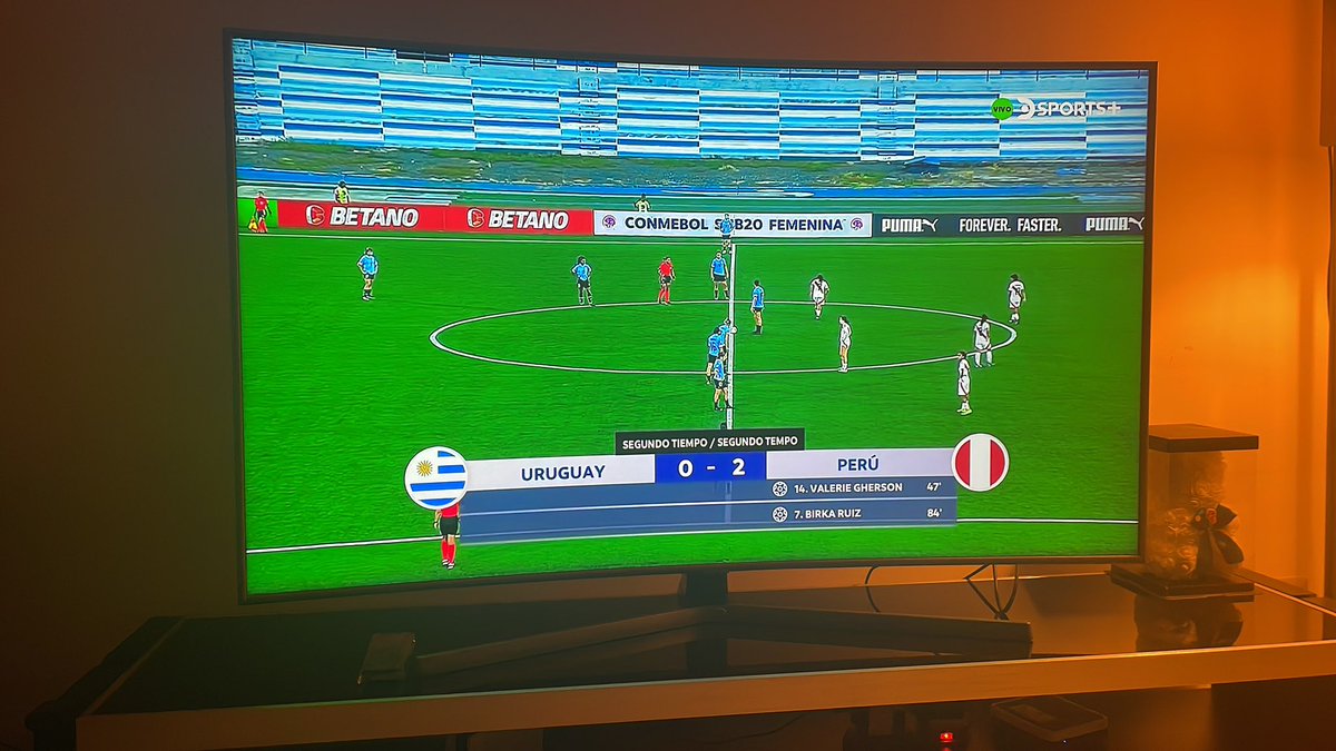 jimlarrauri's tweet photo. #PeruSub20 Femenino es una selección de cuidado, de buenas transiciones, como han mejorado mucho. Ojalá les alcance para clasificar al mundial #FPF #FIFA https://t.co/cXb9THmZ5H