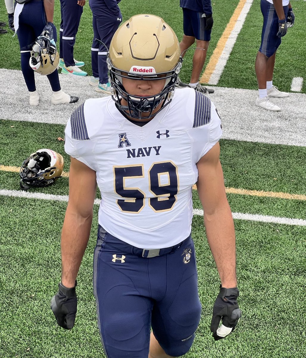 Good luck to former 🐻 @SackSimmons this spring @NavyFB 🇺🇸We’re proud of you!! 🐻💪 @BashaAthletics @MarquesReischl