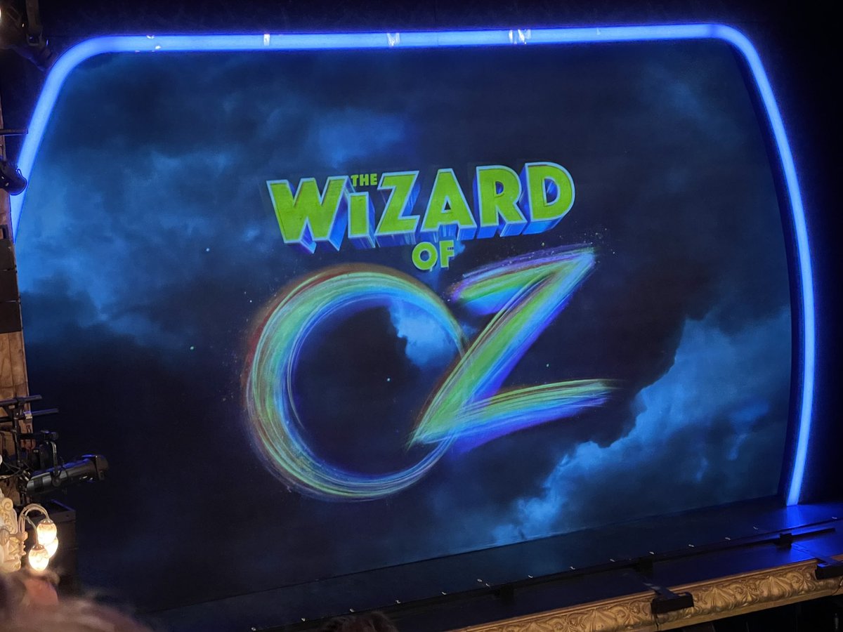 I clicked my heels together 3 times and popped #OverTheRainbow to #MunchkinLand with @gillyhope1 and followed the @yellowbrickroad to the #MerryOldLandOfOz @TheatreRoyalNew! Great show. Great cast. Get there quick! Before someone drops a house on YOU!🪄There until 21st April.