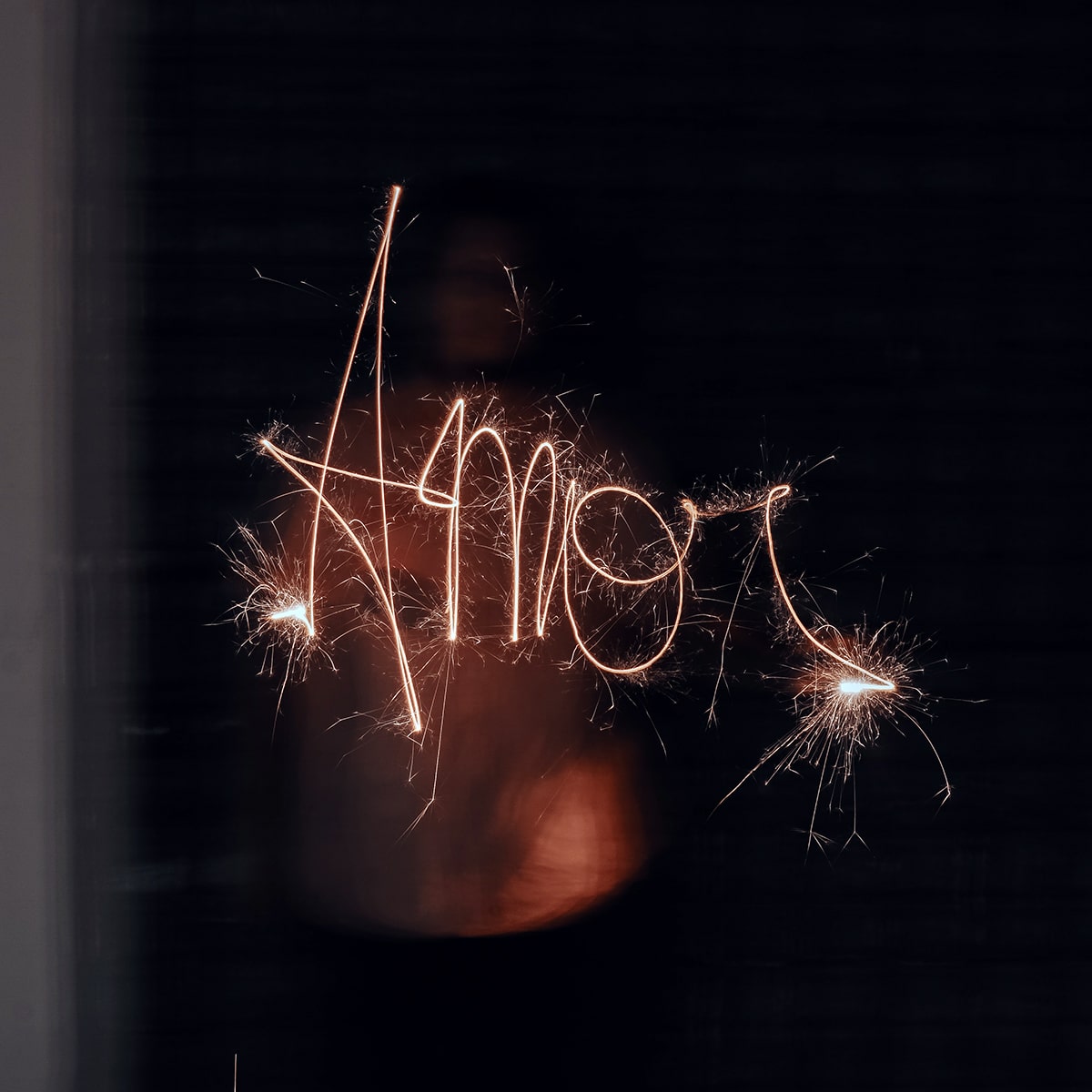 sparklerwedding's tweet photo. Writing the Latin Word “AMOR”
Another popular word to write in wedding photos is “AMOR”. This word is actually Latin, and it loosely translates to the word “love”.

❤️ DM For More Information 🌼

📲 (763) 786-4278
📧 sales@weddingdaysparklers.com
🌐 https://t.co/69ZrpuJl9c https://t.co/h6z5NnaAMt