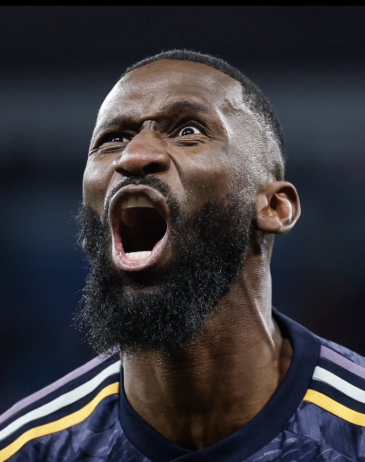 Duca2 (@benaisa08) on Twitter photo 