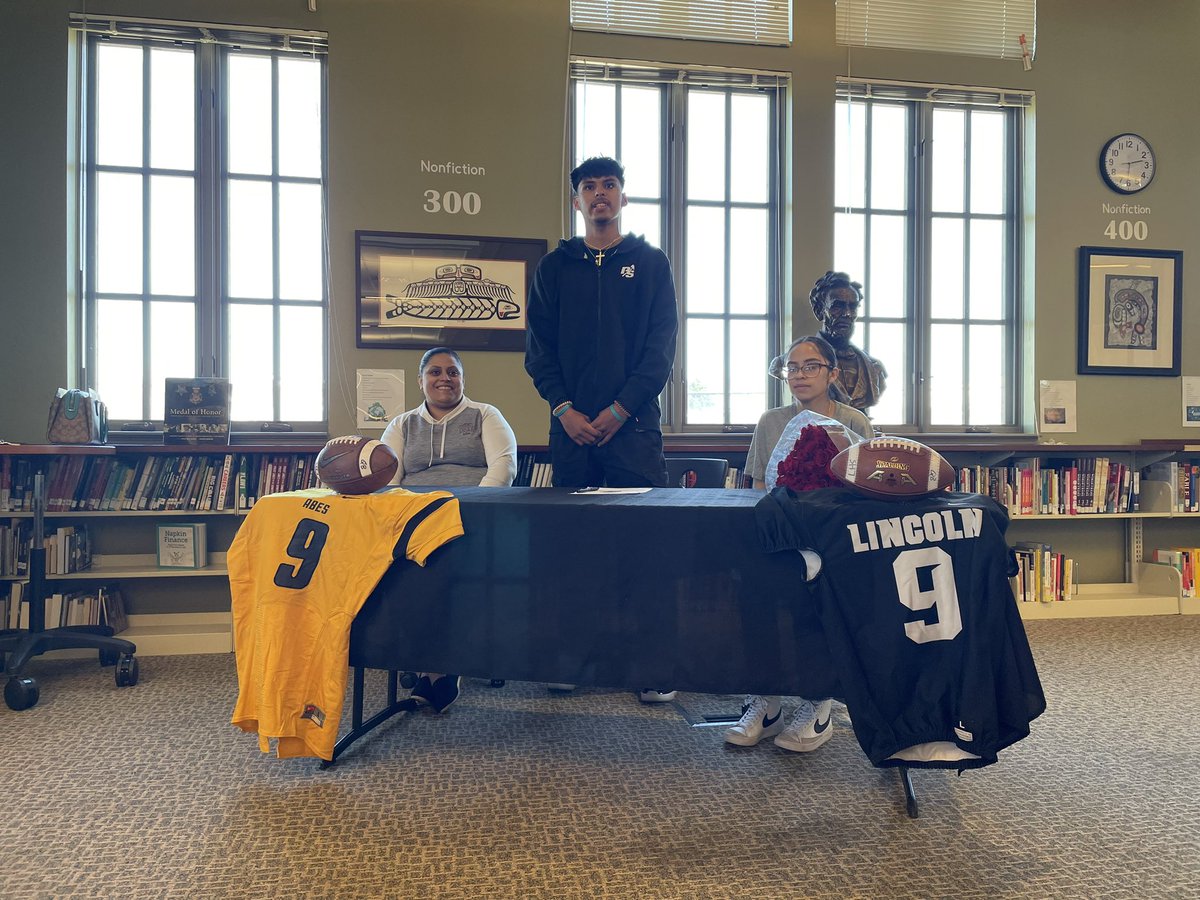 football_abes's tweet photo. Congrats to Jesus Barraza for signing with the University of Puget Sound where he’ll be attending school and playing football the next four years! #NextLevelAbes https://t.co/0j5CXIEBQb