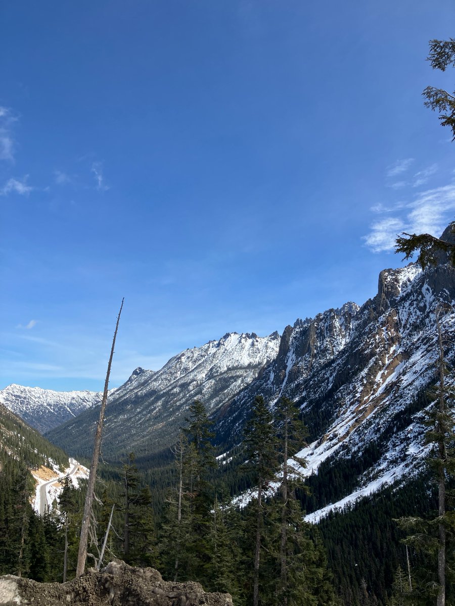 WSDOT_East's tweet photo. It's official! SR 20 North Cascades Highway is scheduled to open at 10AM on Friday, 4/19. If you are planning a trip in the coming weeks keep in mind that there are limited pit stops and no cell service through the mountain passes. And thanks to crews for their hard work! 👏👏👏 https://t.co/4yAEn1FvS2