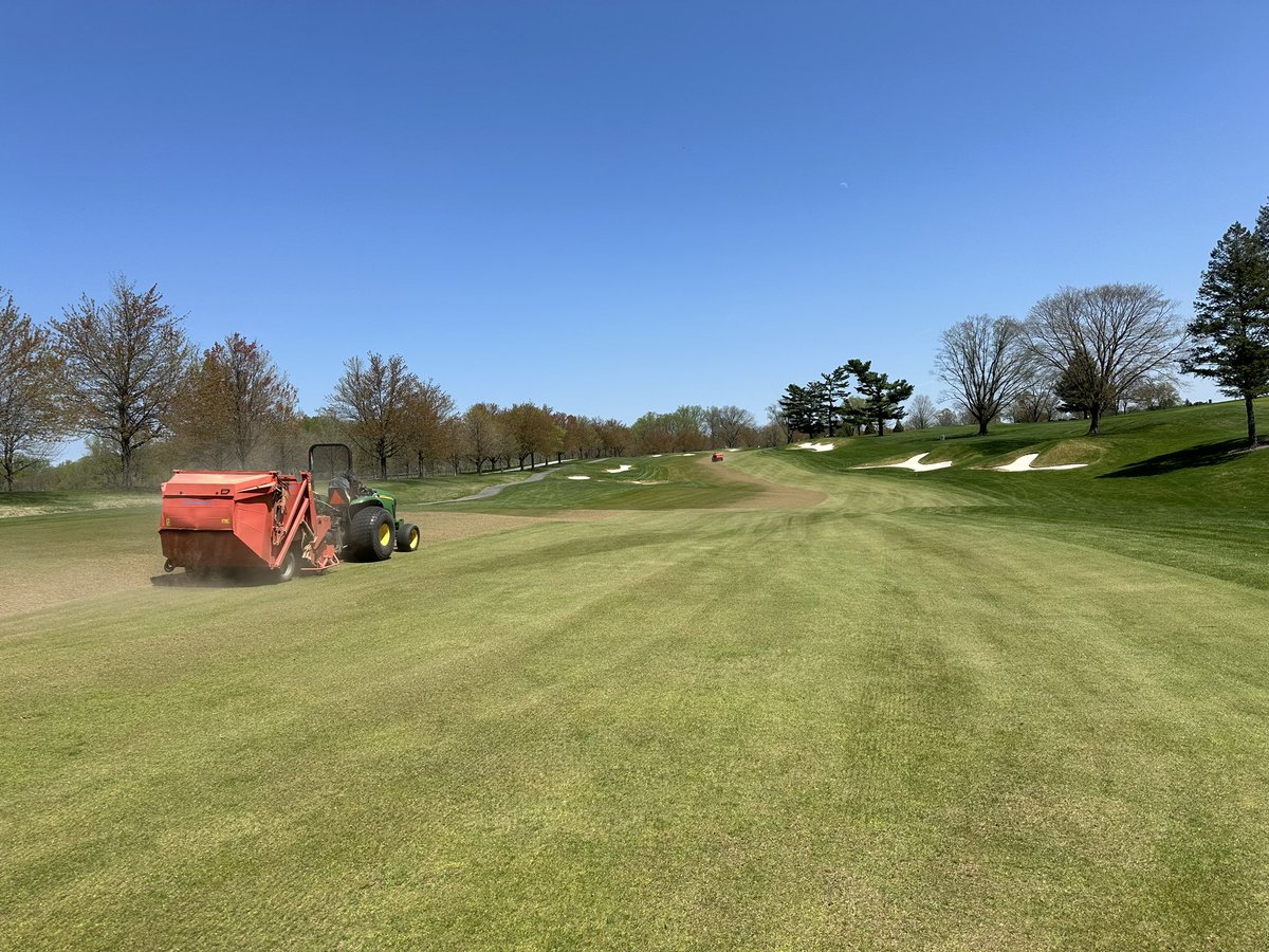 The team got the 2024 season off to a great start with green, tee, approach, and fairway aerification finished in two days! Time to grow some grass!