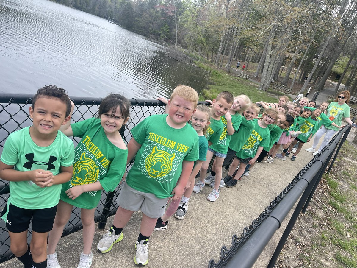 TVKindergarten's tweet photo. It was a beautiful day at Bays Mountain! ⛰️🐍🐺 https://t.co/qvtiK2hnx0